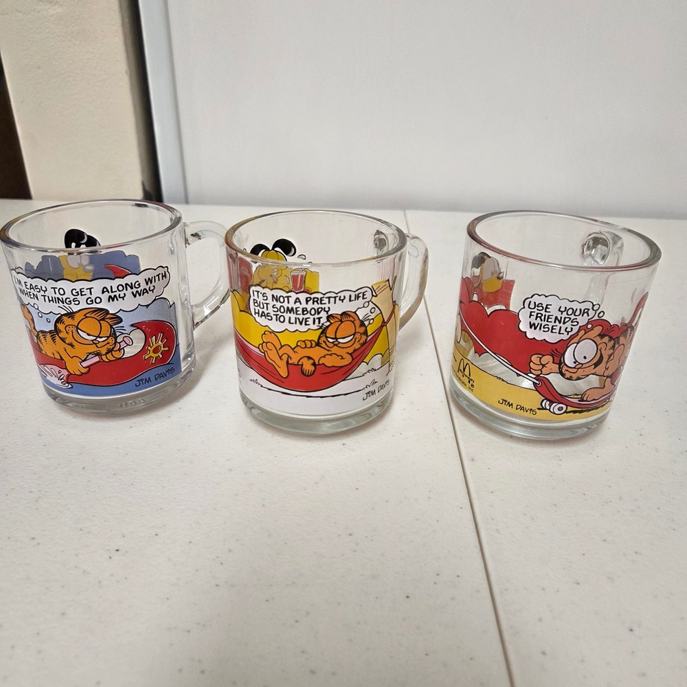 Vintage 1978 McDonalds Garfield Glass Mugs Set of 3 Jim Davis Odie Comic Strip